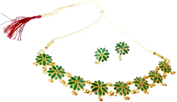 Assamese_Traditional_Gold_Plated_Black_Colour_Golpata_Necklace_Set_For_Women